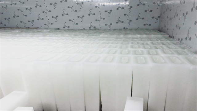 潍坊制冰厂：为什么我们需要降温冰块？